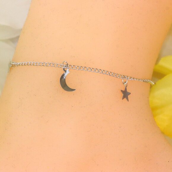 "Minimalist Anklet, Sleek & Modern Design, Women’s Fashion, YC110239-A - Picture 1 of 10